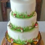 woodland cake 4 tiers